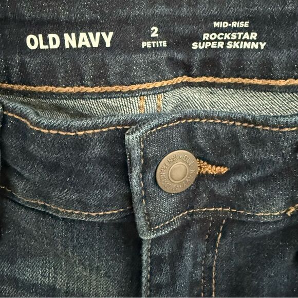 Old Navy Mid Rise Rockstar Super Skinny Petite Blue Jeans Classic Style - Picture 3 of 5